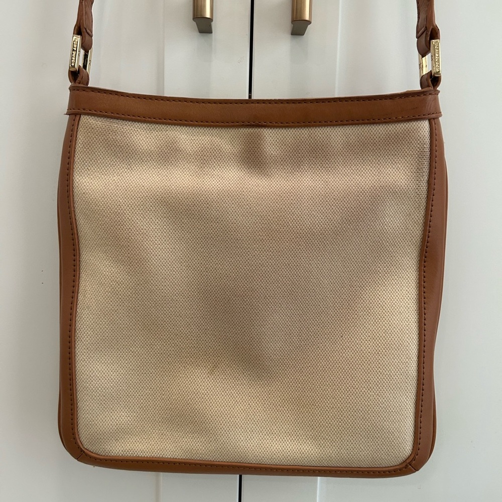 Tory Burch Tan and Cream Crossbody Bag - Picture 3 of 4